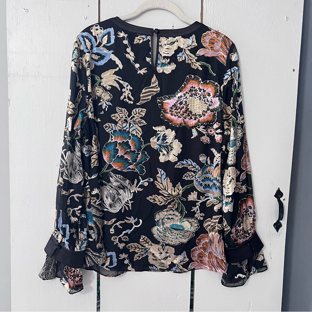 Soft Surroundings Deanna Floral Black Blouse Multifloral Medium - Picture 8 of 16